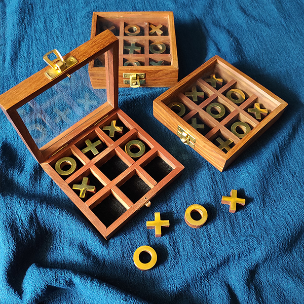 Wooden Tic Tac Toe Box 